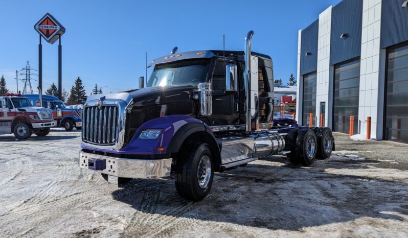 HX620 2024 sleeper low roof full