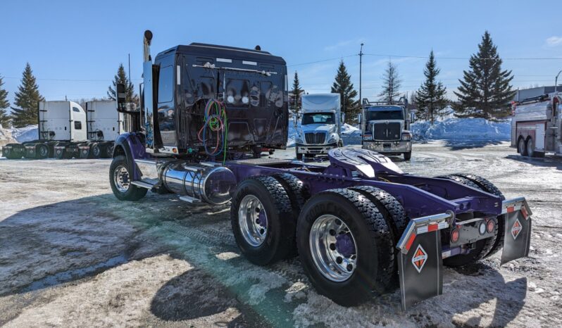HX620 2024 sleeper low roof full