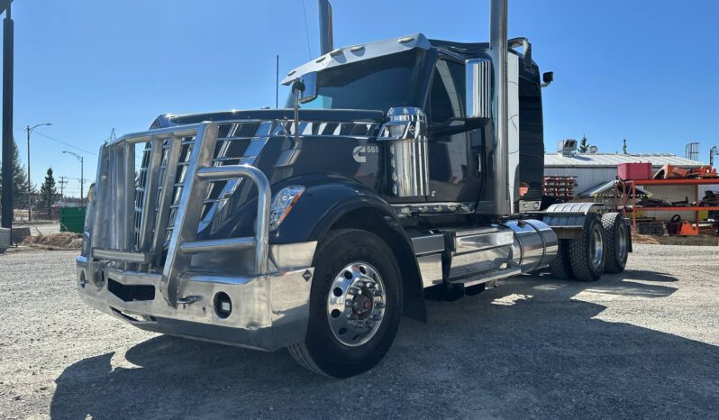 2022 INTERNATIONAL LONESTAR full