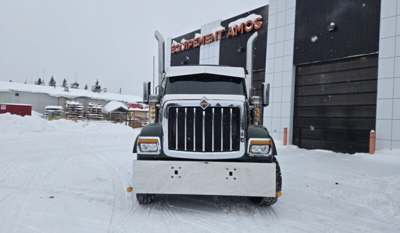 2025 INTERNATIONAL HX520 6X4 SN282824 full