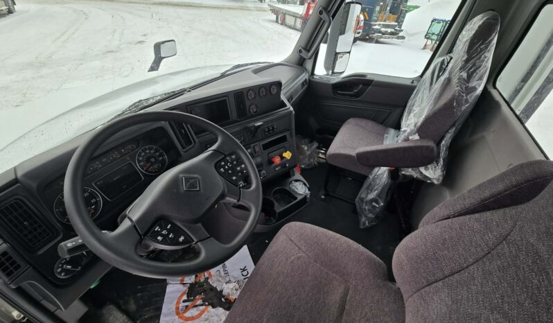 2027 INTERNATIONAL LT625 DAYCAB VN075405 full