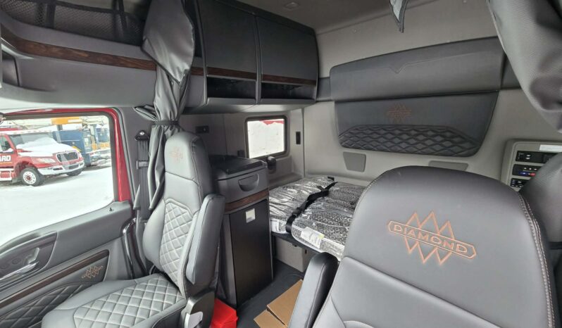 2027 INTERNATIONAL HX520 6X4 VN133162 full