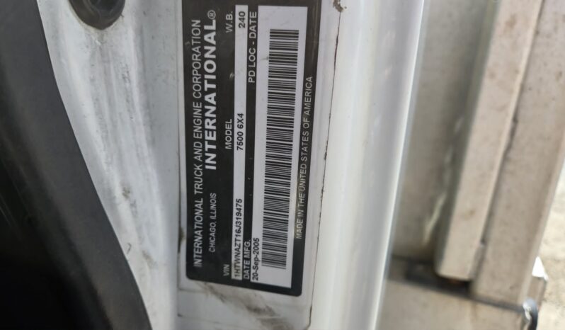 2006 INTERNATIONAL 7500 6X4 full