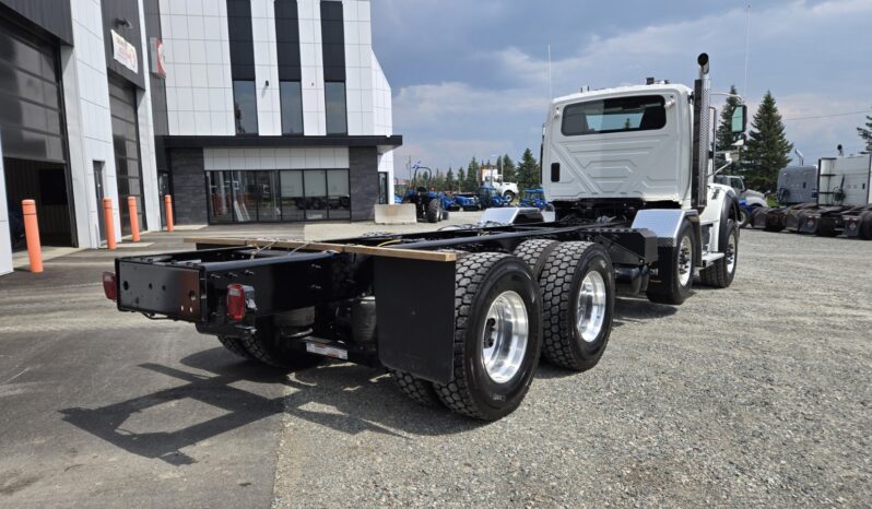 HX620 8X4 12 ROUES 2027 full