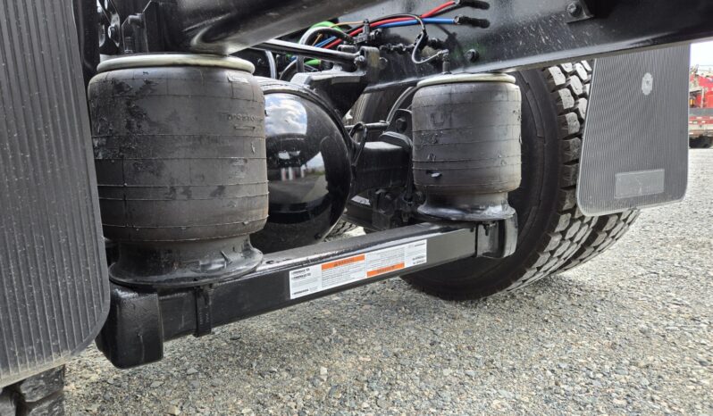 HX620 8X4 12 ROUES 2027 full