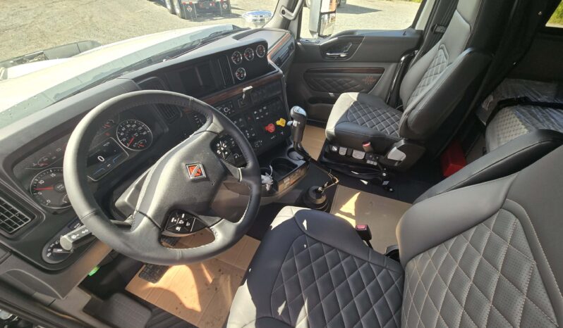 2027 INTERNATIONAL HX620 6X4 VN411245 full