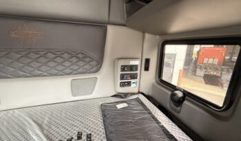 2027 INTERNATIONAL HX520 6X4 VN459356 full