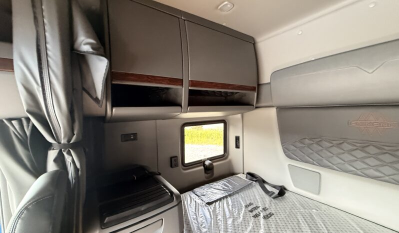 2027 INTERNATIONAL HX520 6X4 VN459356 full