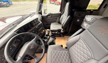 2027 INTERNATIONAL HX520 6X4 VN388315 full