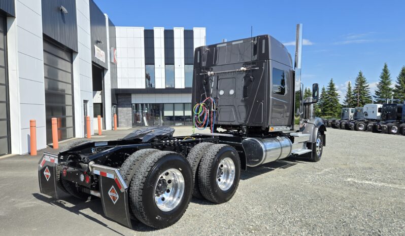 2027 INTERNATIONAL HX520 6X4 VN366576 full