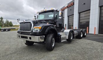 HV615 2027 8X4  12 ROUES full