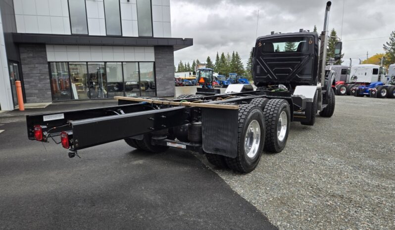 HV615 2027 8X4  12 ROUES full