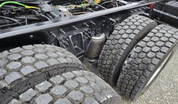HV615 2027 8X4  12 ROUES full