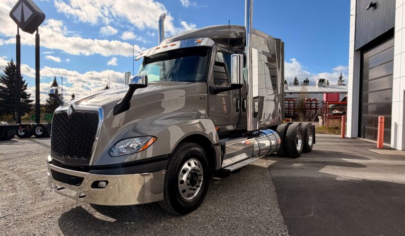 2027 INTERNATIONAL LT625 6X4 VN562073 full