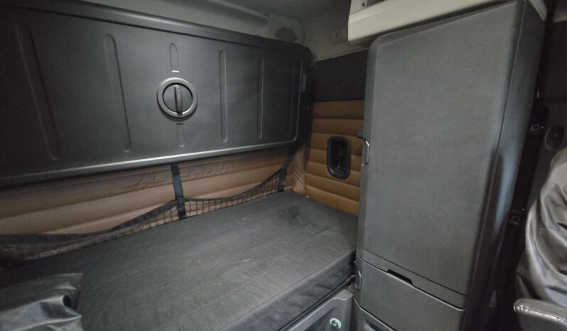 Freigh Cascadia 2020  6×4 full